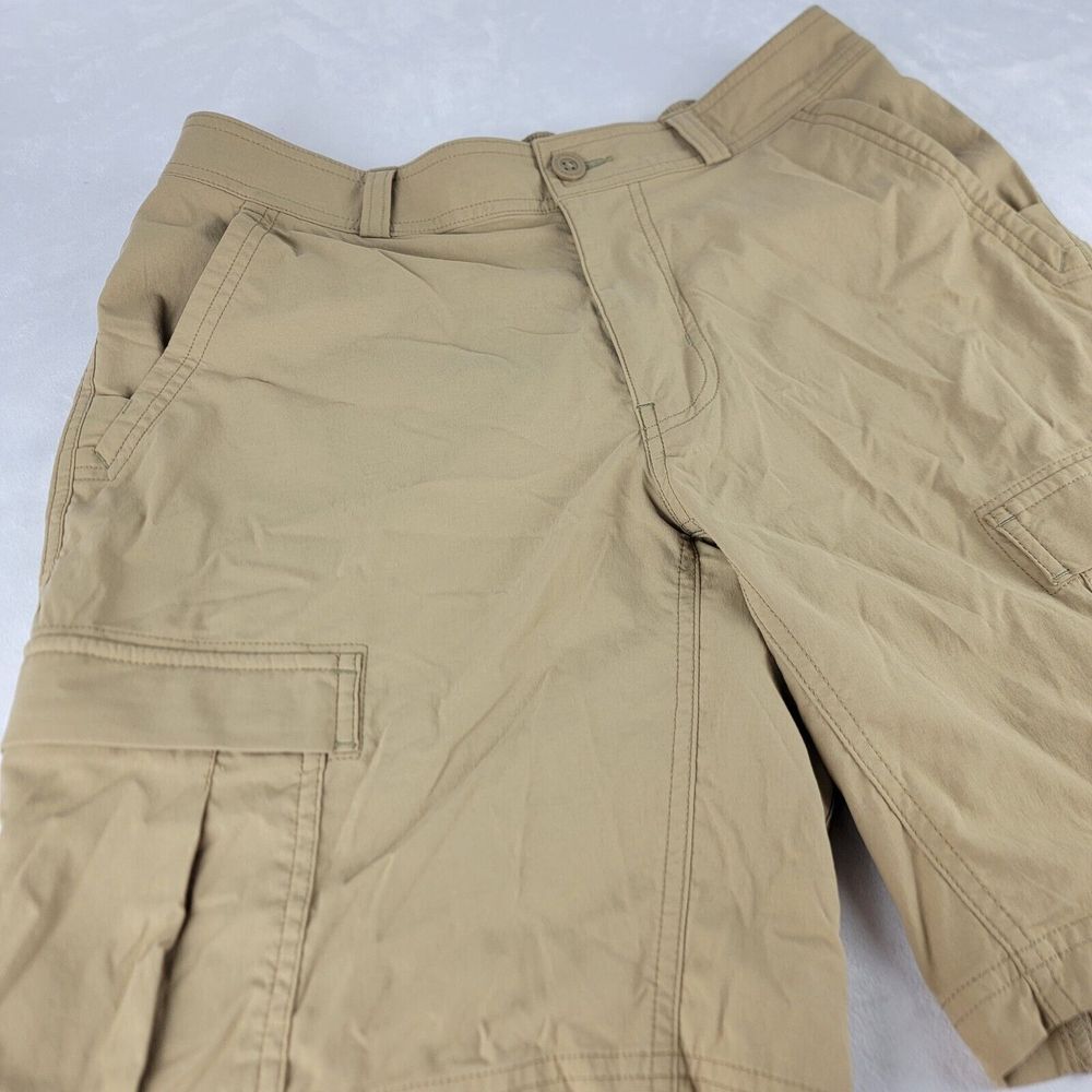 REI Shorts Mens 32 Honey Beige Cargo Savanna Trails Stretch Nylon Active Outdoor